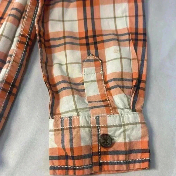 Gymboree - long sleeve button down size  3T - Picture 4 of 5